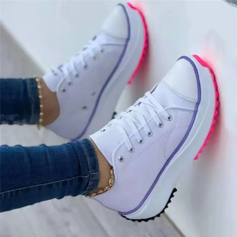 Tênis Feminino Casual de Lona  - Vans Shoes Old Skool avaliação e preço